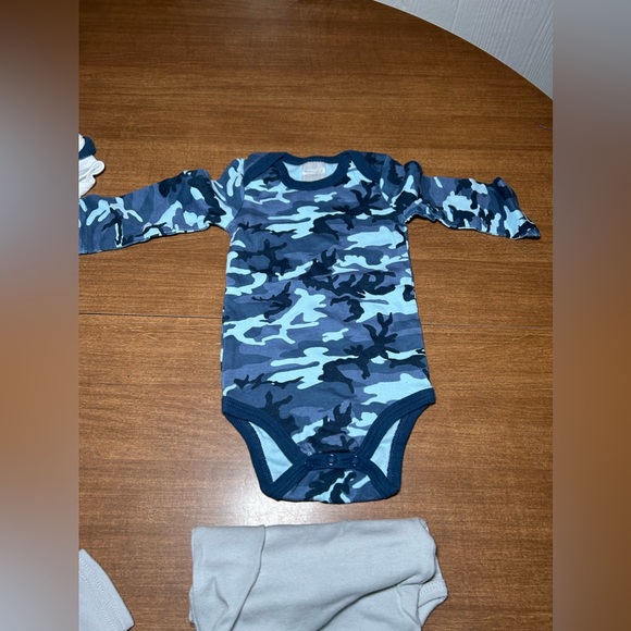 The Peanutshell onesie bundle - Picture 8 of 13